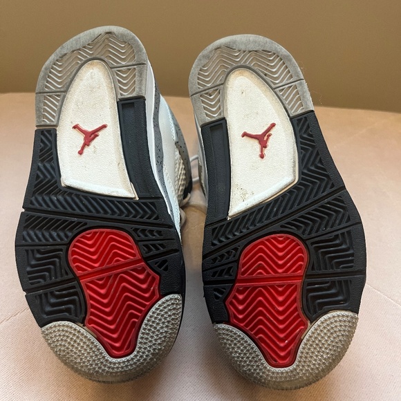 Retro Jordan 4 Cement Remastered Kids Size 11.5C - Picture 8 of 8
